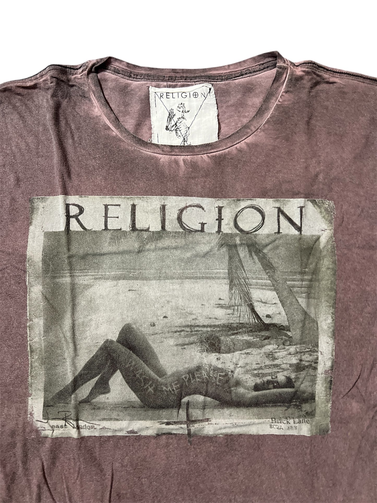 Religion Vintage Distressed Details T-Shirt